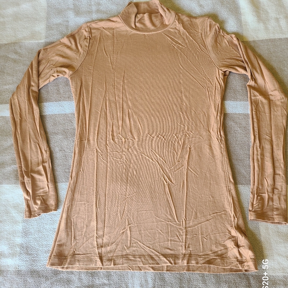 Women's Tan Long Sleeve Top